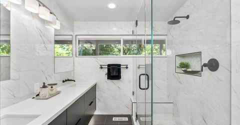 4935 Fair Oaks Blvd, Carmichael, CA 95608 Photo