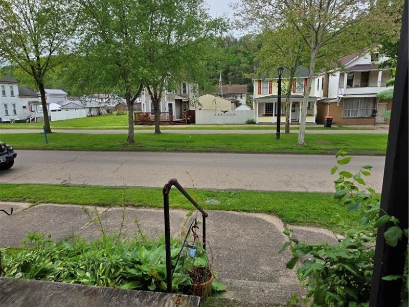 804 Broadway Avenue, Wellsville, OH 43968 Photo 3