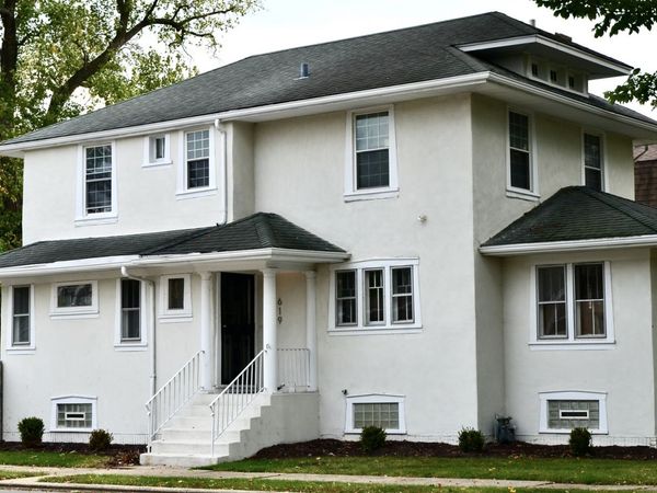 619 N 4th Avenue , Maywood, IL 60153