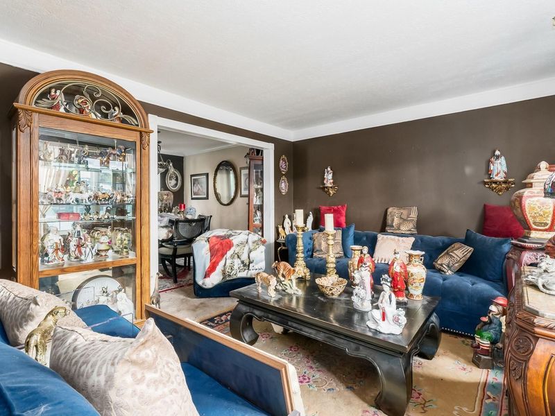 5480 Avonhurst Court , Galloway, OH 43119 Photo 2
