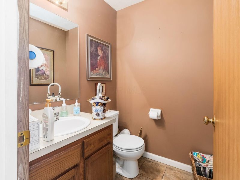 5480 Avonhurst Court , Galloway, OH 43119 Photo 6