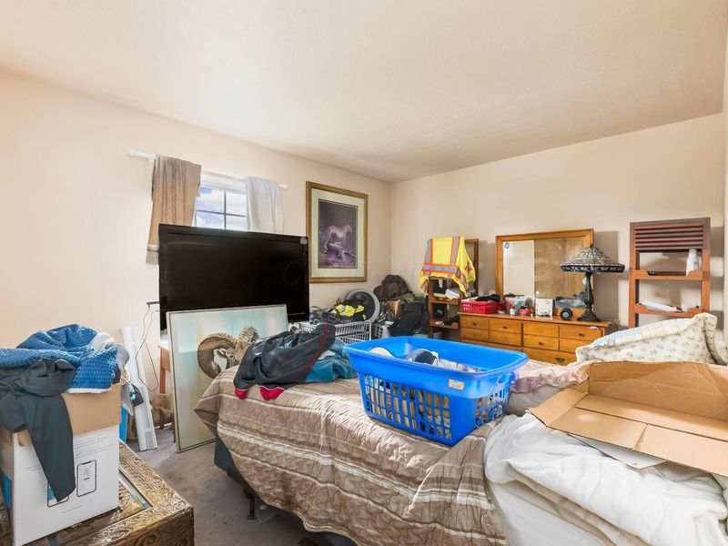 5480 Avonhurst Court , Galloway, OH 43119 Photo 8