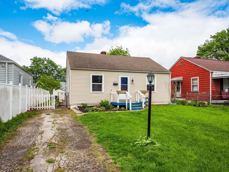 2285 Atwood Terrace , Columbus, OH 43211 Photo 2