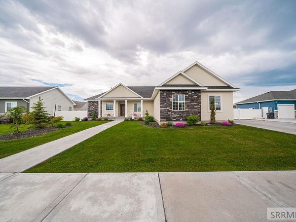 728 Regency Lane, IDAHO FALLS, ID 83402