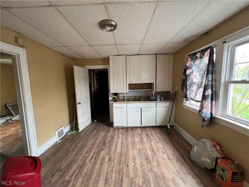 12305 Rexford Avenue , Cleveland, OH 44105 Photo 12