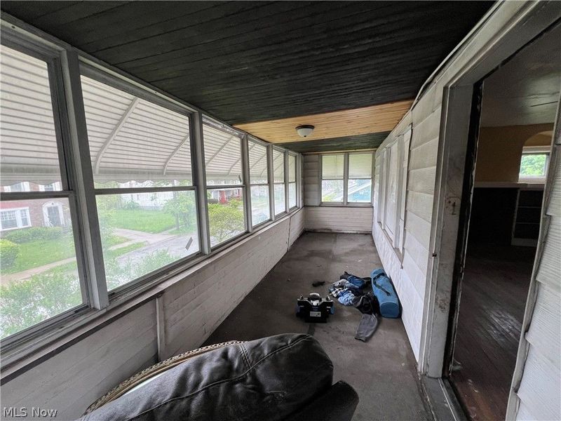 12305 Rexford Avenue , Cleveland, OH 44105 Photo 9