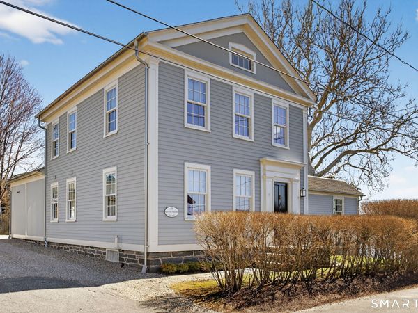 17 Scholes, Essex, CT 06426