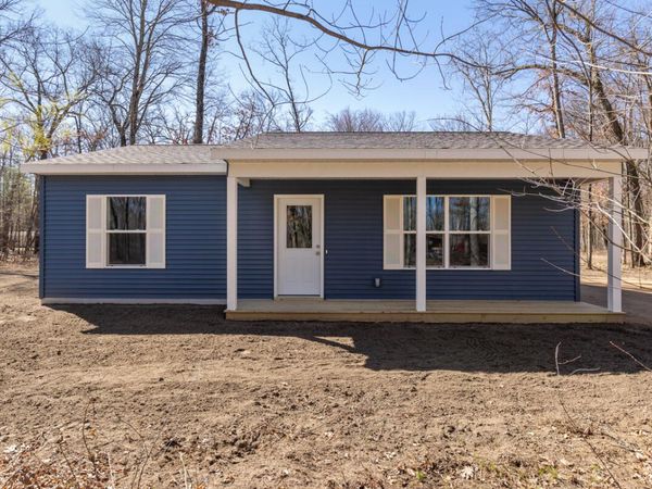 8992 Mackinaw Trail Drive, Howard City, MI 49329