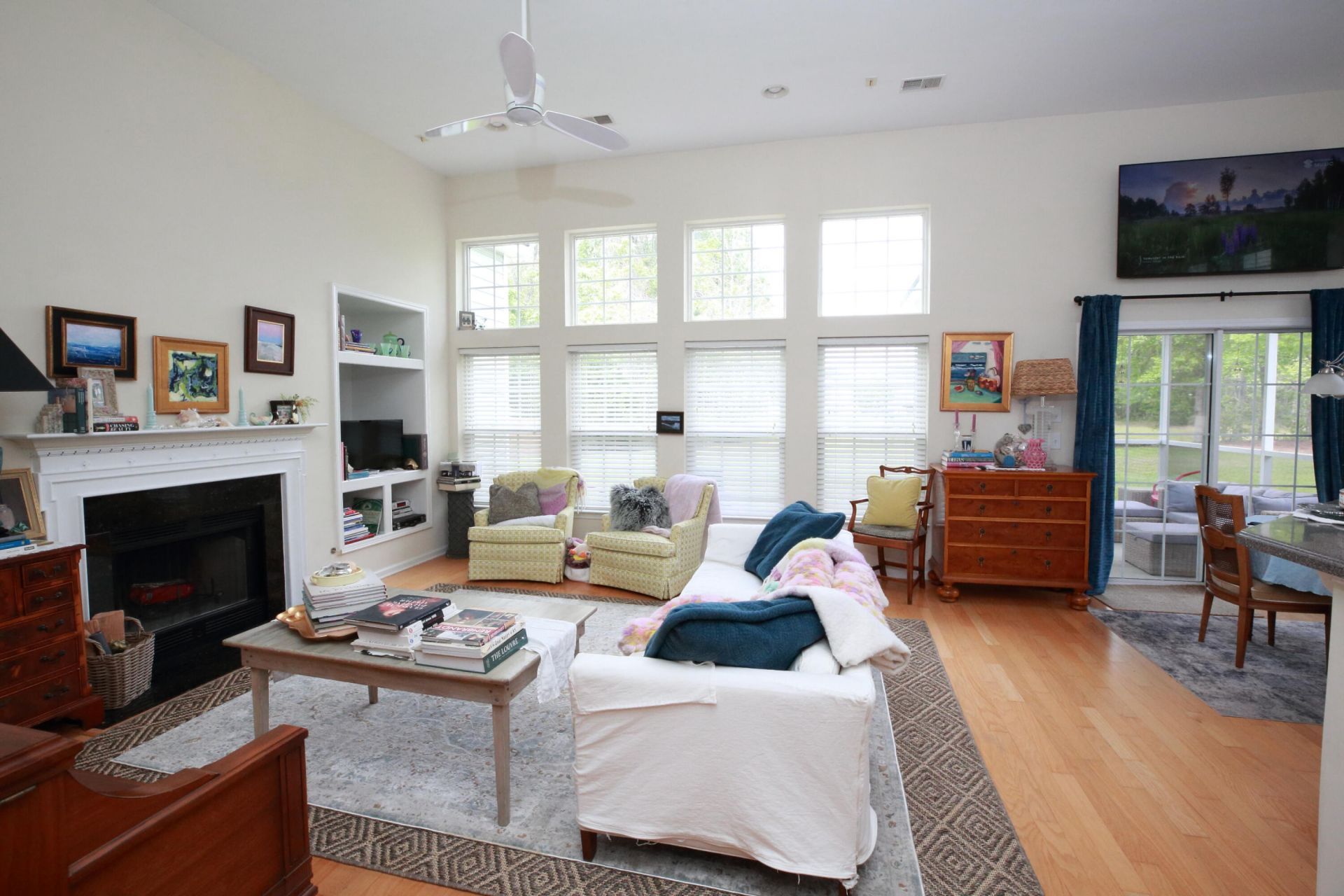 1365 Ashley Garden Boulevard Photo 10