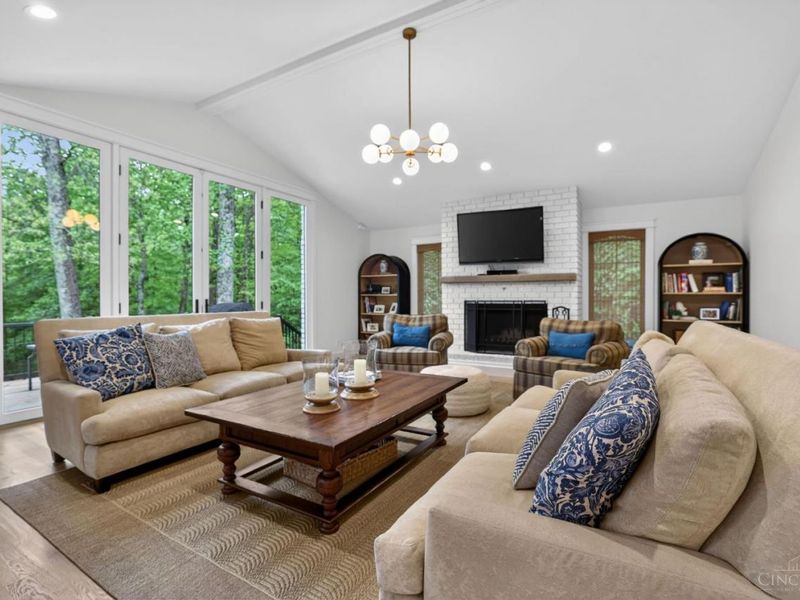10552 Tanagerhills Drive, Symmes Township, OH 45249 Photo 9