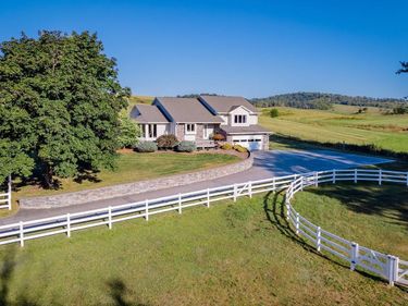 3603 RUSH LN, KEEZLETOWN, VA 22832