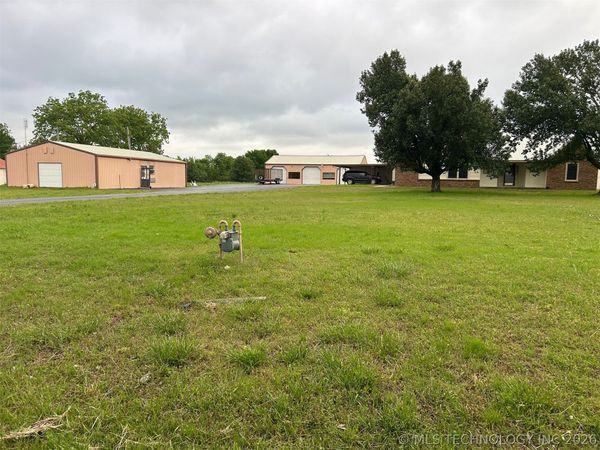 3300 W Davis Field Road , Muskogee, OK 74401