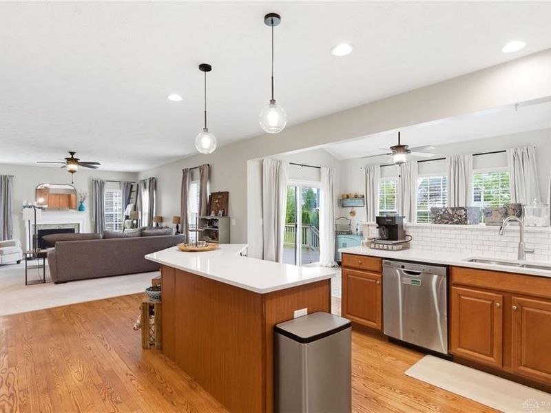 10215 Morgan Grey Court, Washington Township, OH 45458 Photo 15