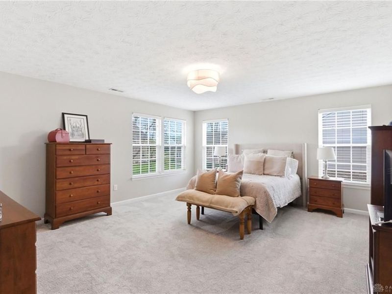 10215 Morgan Grey Court, Washington Township, OH 45458 Photo 27