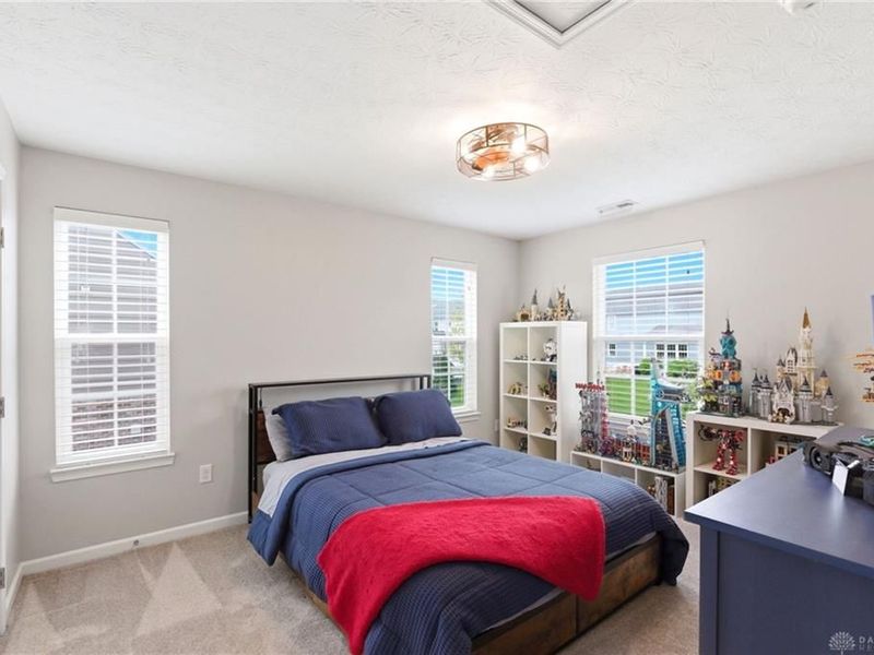 10215 Morgan Grey Court, Washington Township, OH 45458 Photo 37