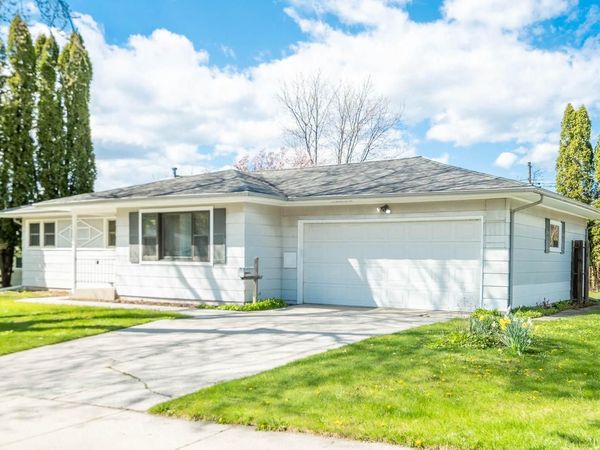 2708 Pershing AVENUE, Sheboygan, WI 53083