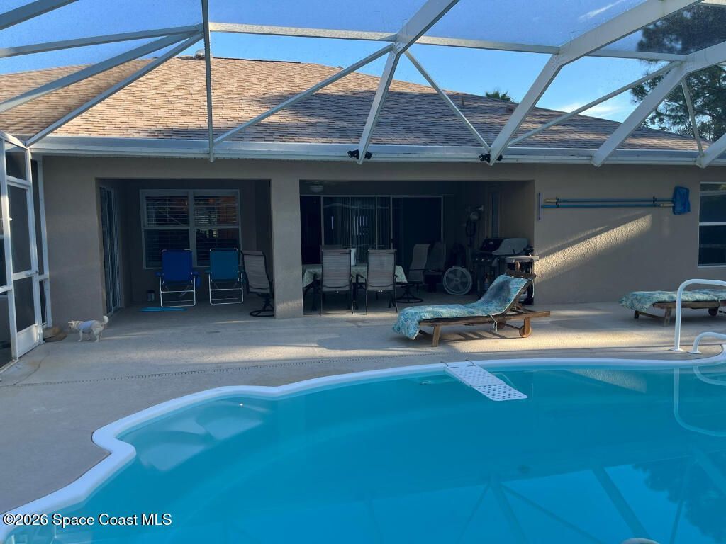 7100 Hacienda Drive, Grant, FL 32949 Photo
