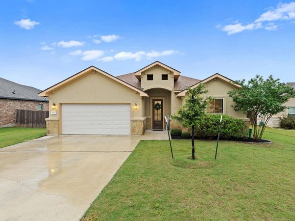 161 Greg LN , Jarrell, TX 76537