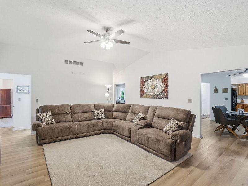 1423 Boone Aire Road, Florence, KY 41042 Photo 8