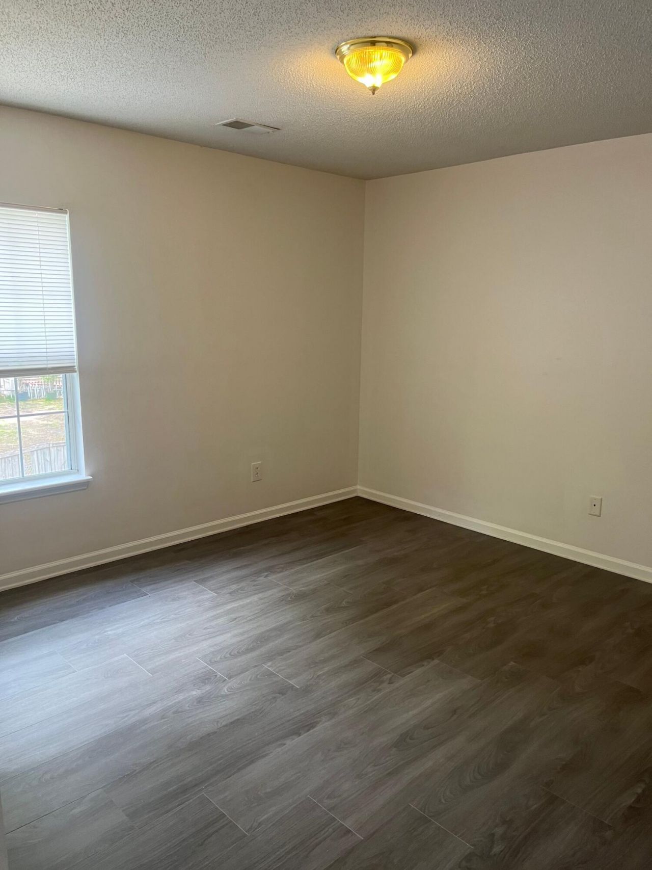 2452 Melville Road Photo 17