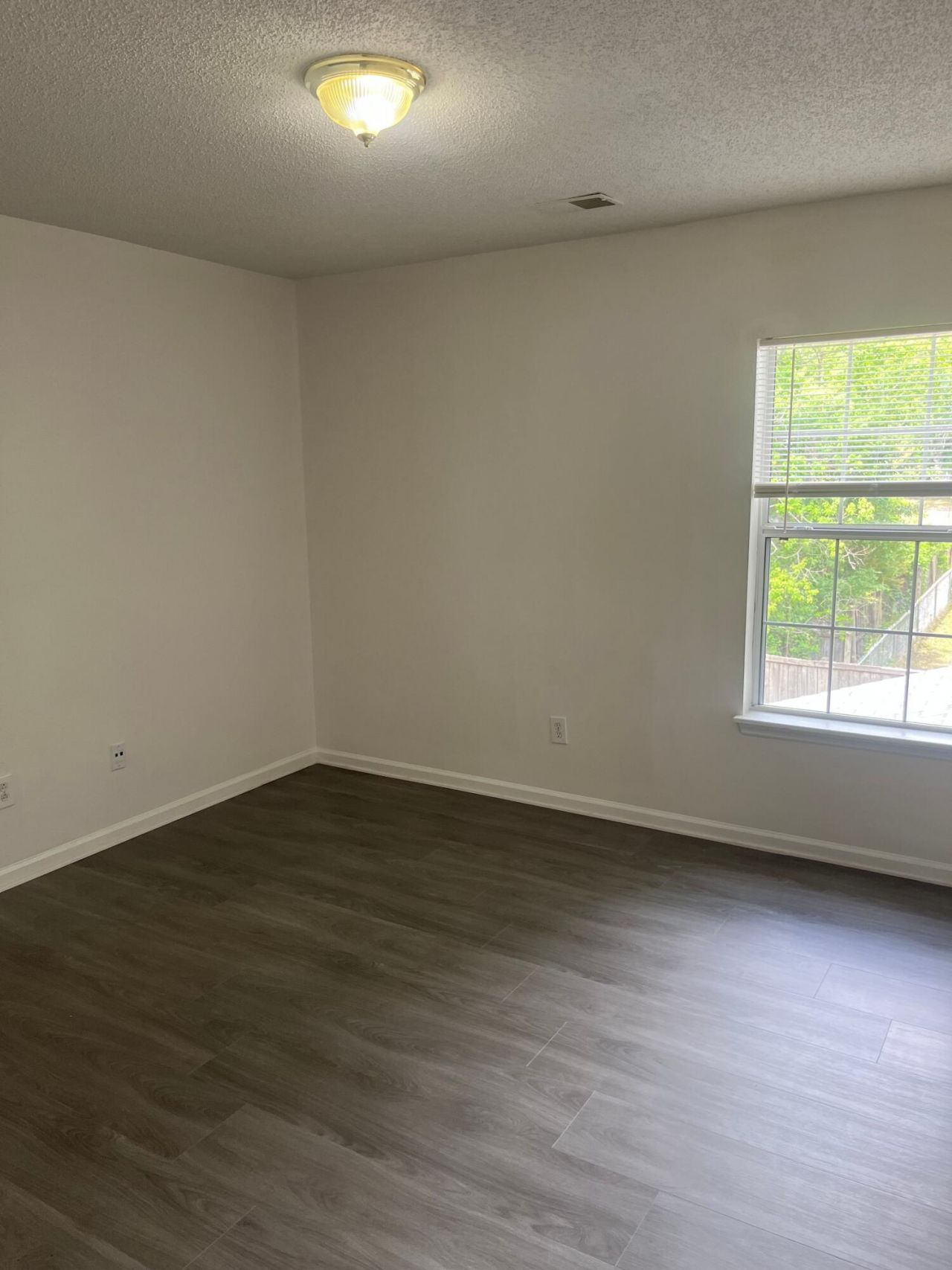 2452 Melville Road Photo 18