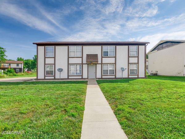 5216 COLLIER COURT, Jefferson City, MO 65109