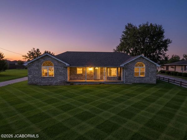 418 W MARTIN STREET, Cairo, MO 65239
