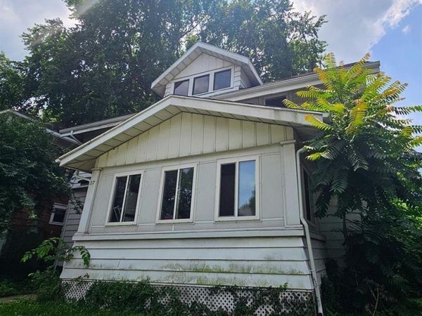27 W Orchard Place, Muncie, IN 47305