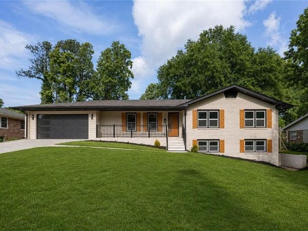3767 Plumcrest Road SE, Smyrna, GA 30082