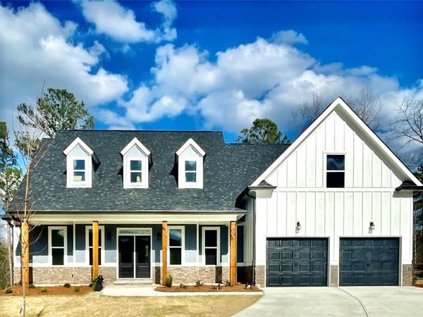 14 Altar Rock Court Court SE, Cartersville, GA 30121