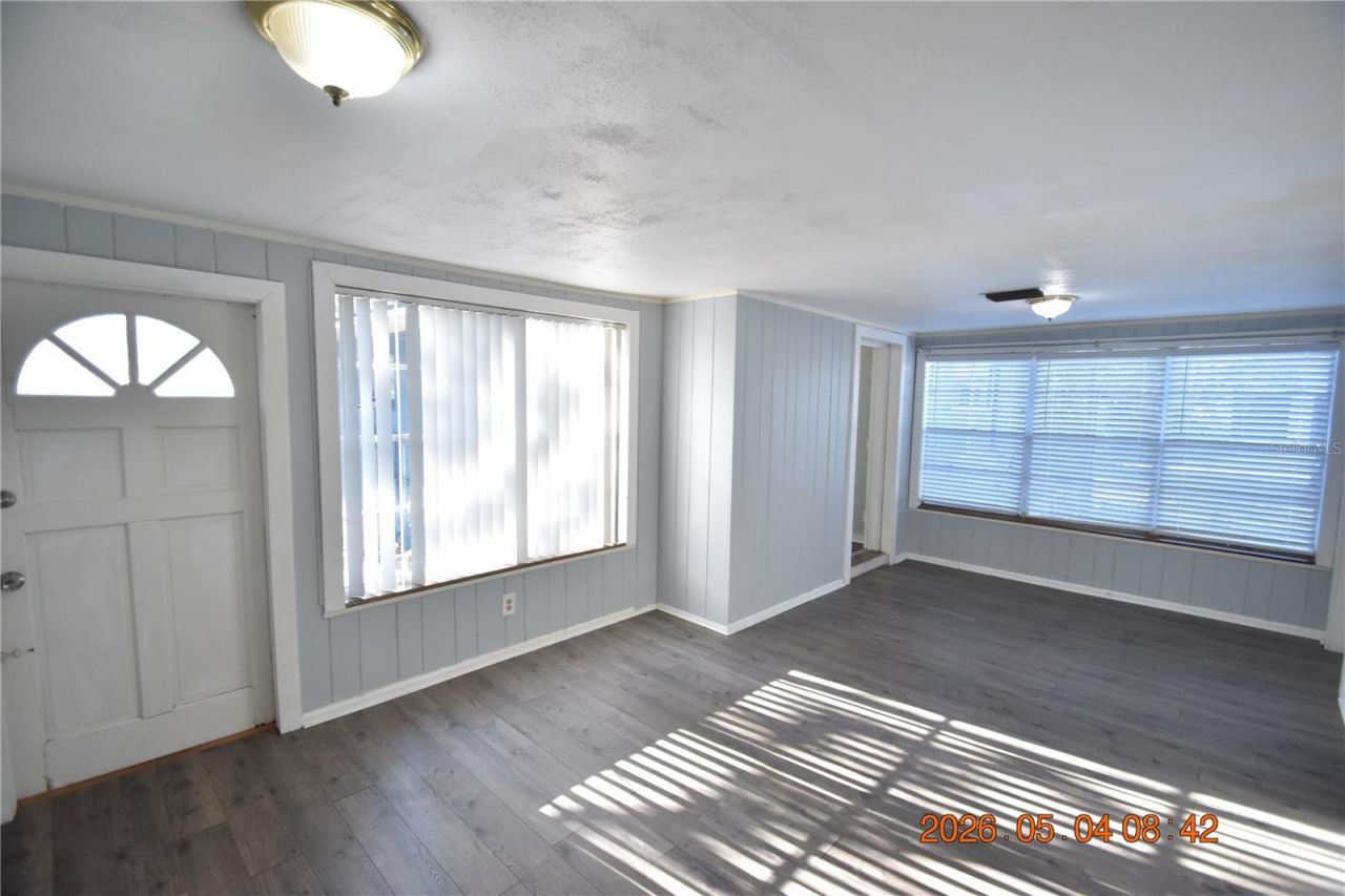 2801 Sanders Drive, Tampa, FL 33611 Photo