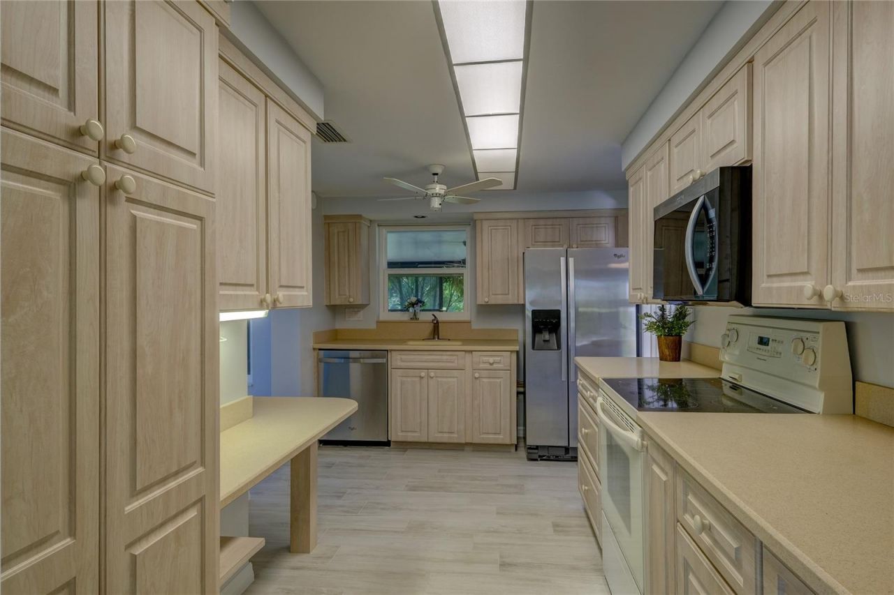 3024 Chase Circle, Sarasota, FL 34231 Photo