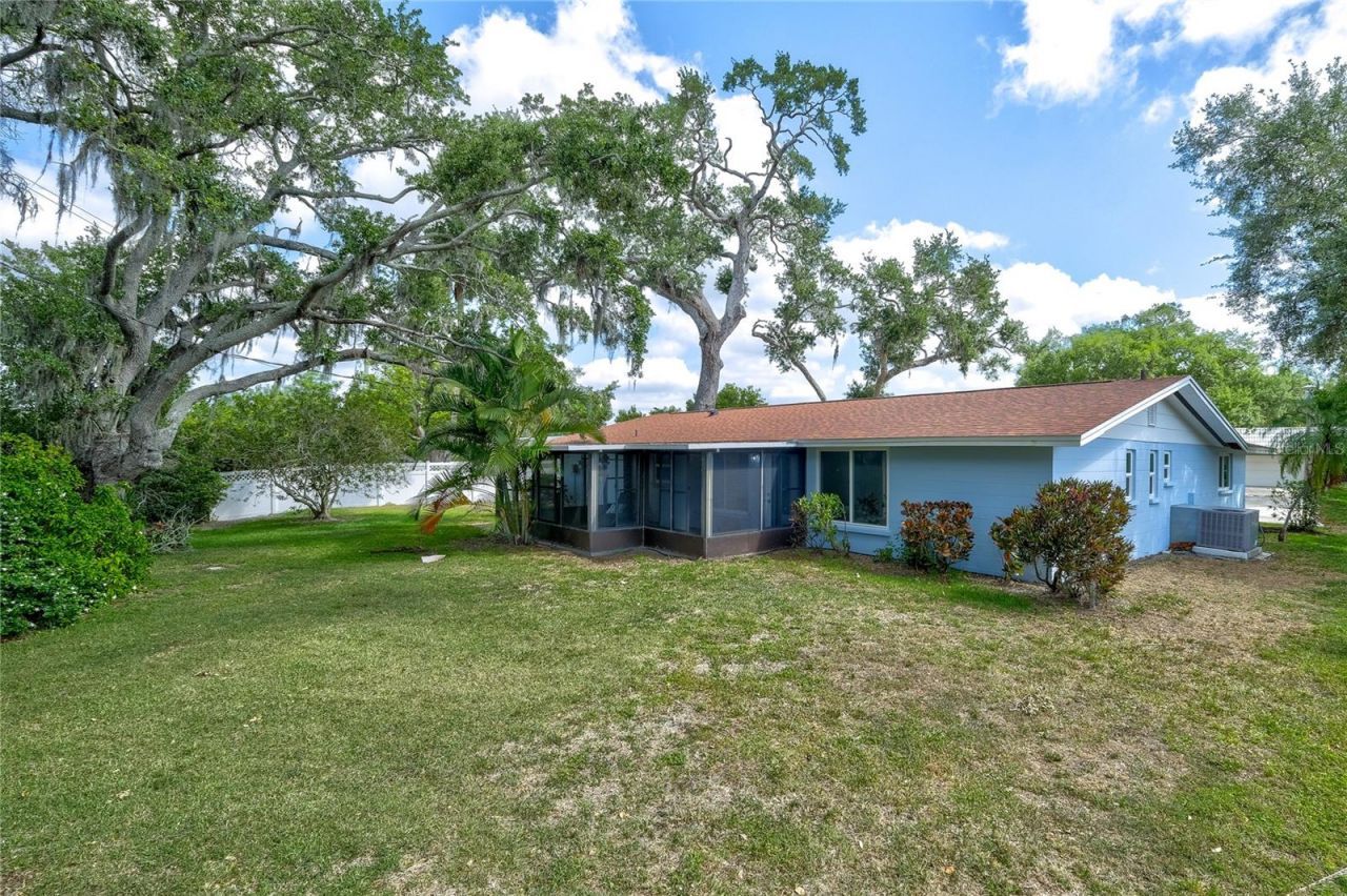 3024 Chase Circle, Sarasota, FL 34231 Photo