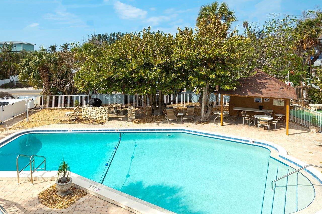 4307 Gulf Drive, Unit 207, Holmes Beach, FL 34217 Photo