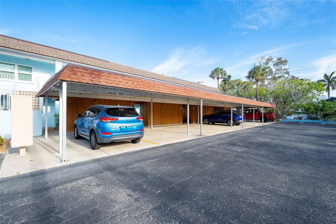 4307 Gulf Drive, Unit 207, Holmes Beach, FL 34217 Photo
