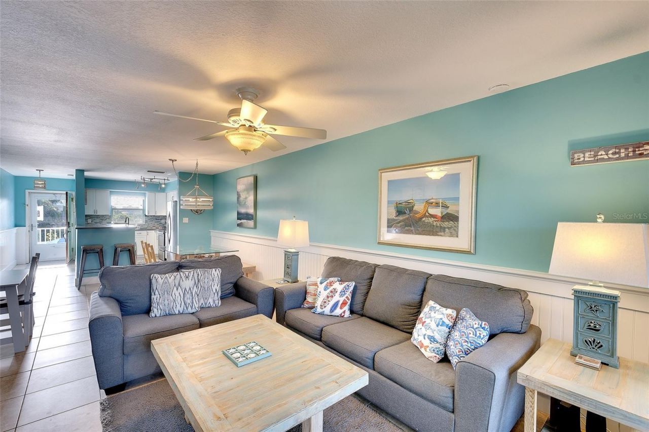 4307 Gulf Drive, Unit 207, Holmes Beach, FL 34217 Photo