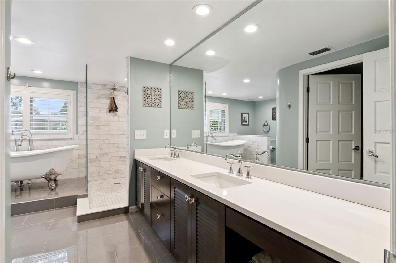 1551 Waterwitch Drive, Orlando, FL 32806 Photo