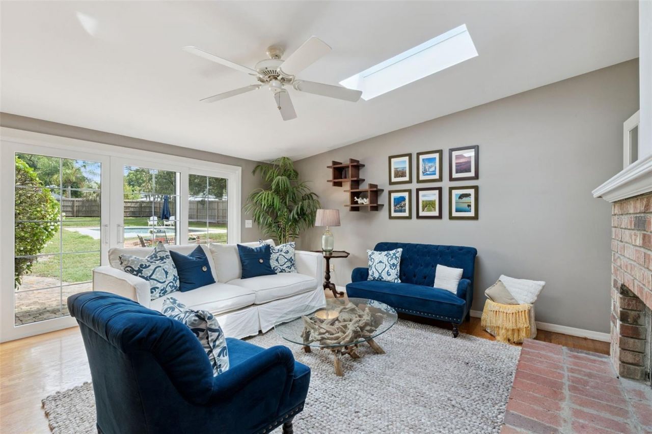 1551 Waterwitch Drive, Orlando, FL 32806 Photo