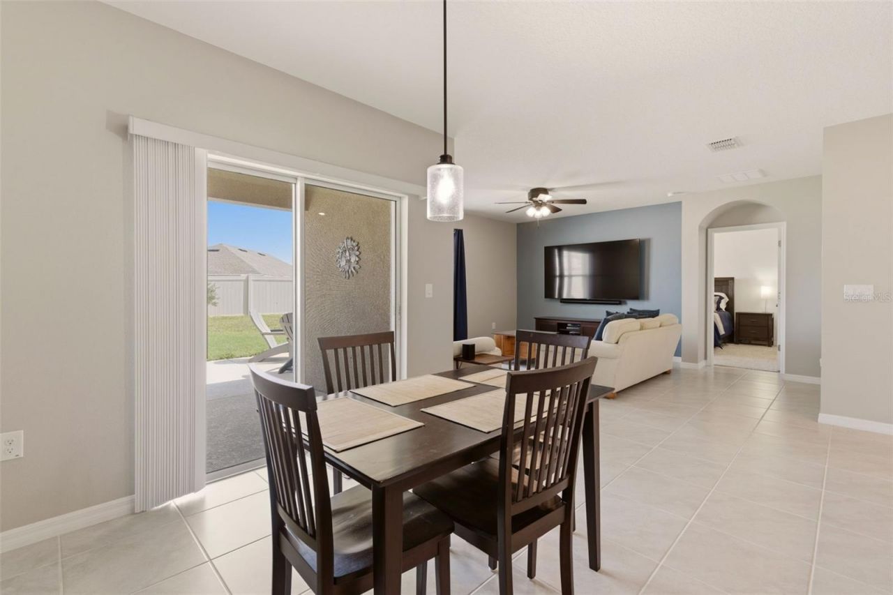 300 Winged Elm Drive, Debary, FL 32713 Photo