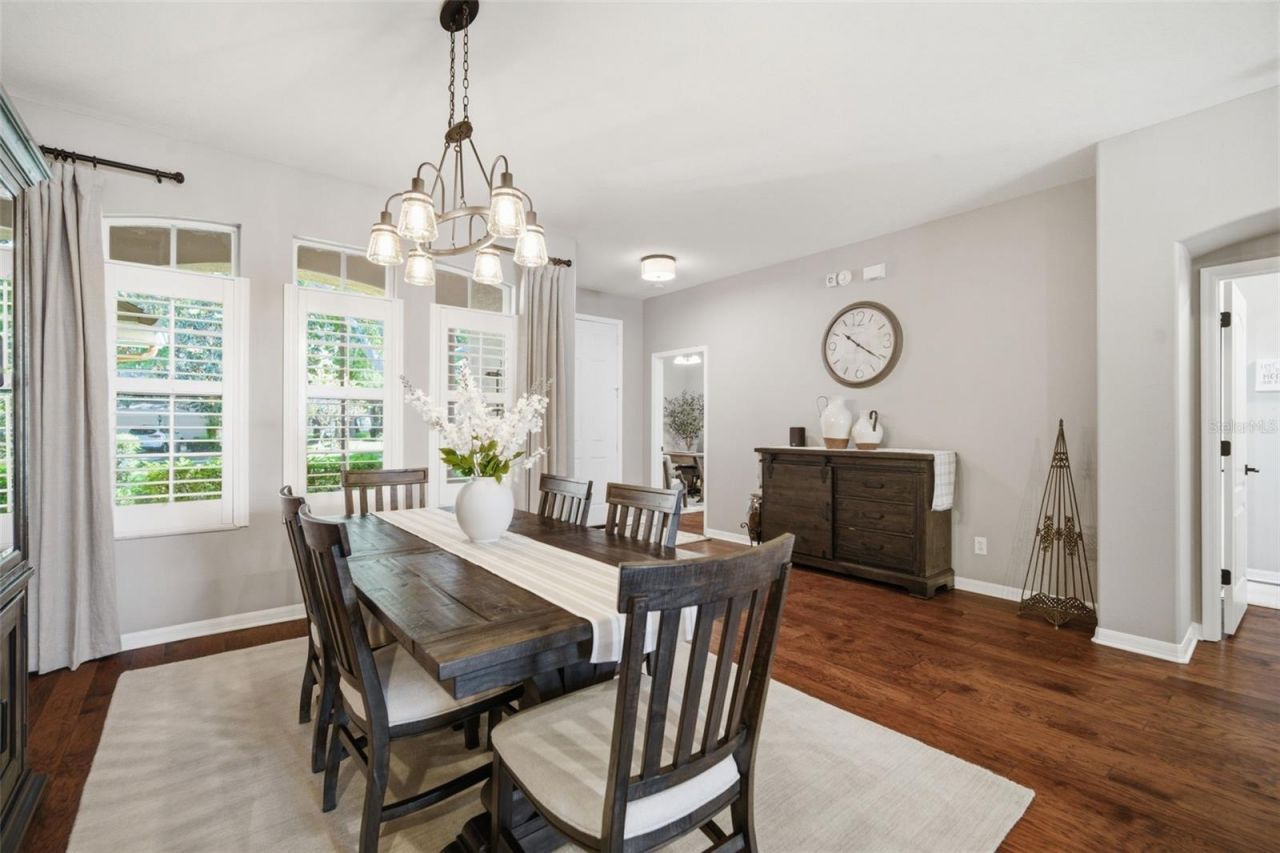 805 Hickory Fork Drive, Seffner, FL 33584 Photo