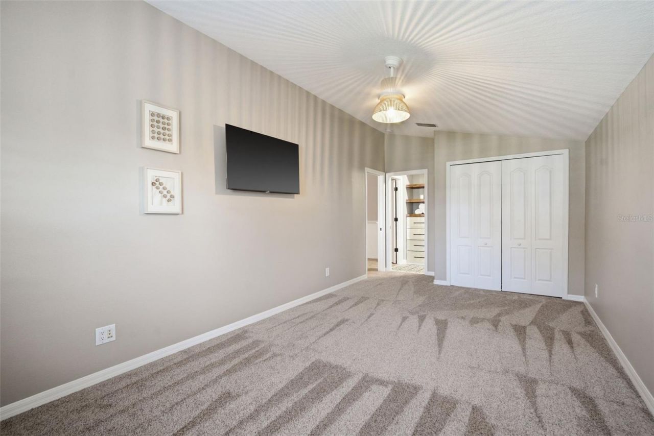 805 Hickory Fork Drive, Seffner, FL 33584 Photo