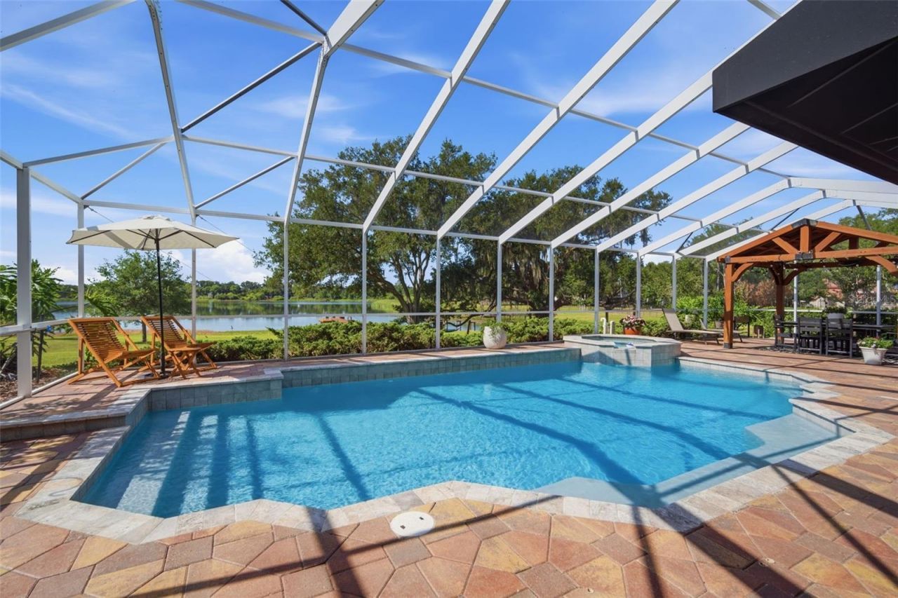 805 Hickory Fork Drive, Seffner, FL 33584 Photo