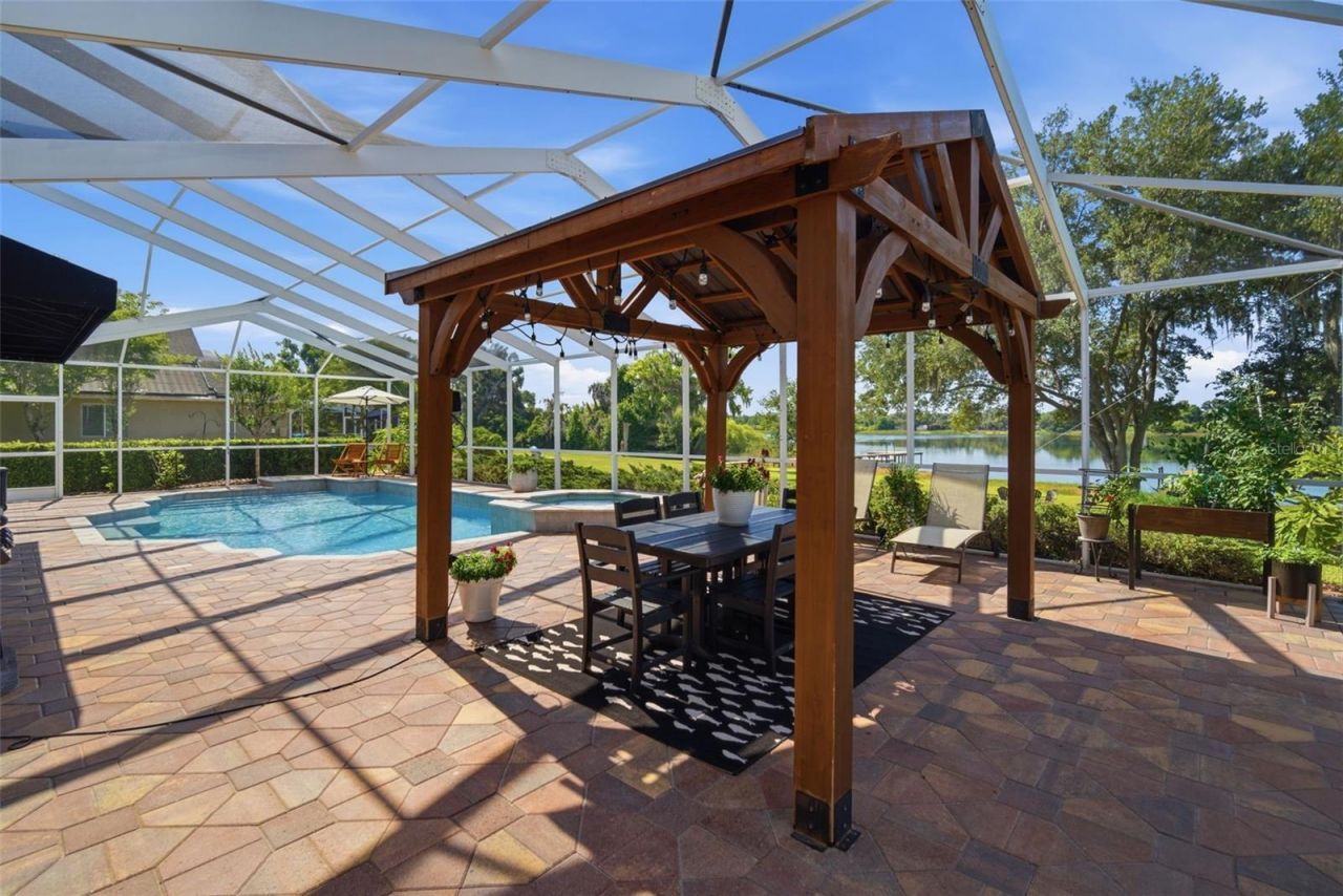 805 Hickory Fork Drive, Seffner, FL 33584 Photo