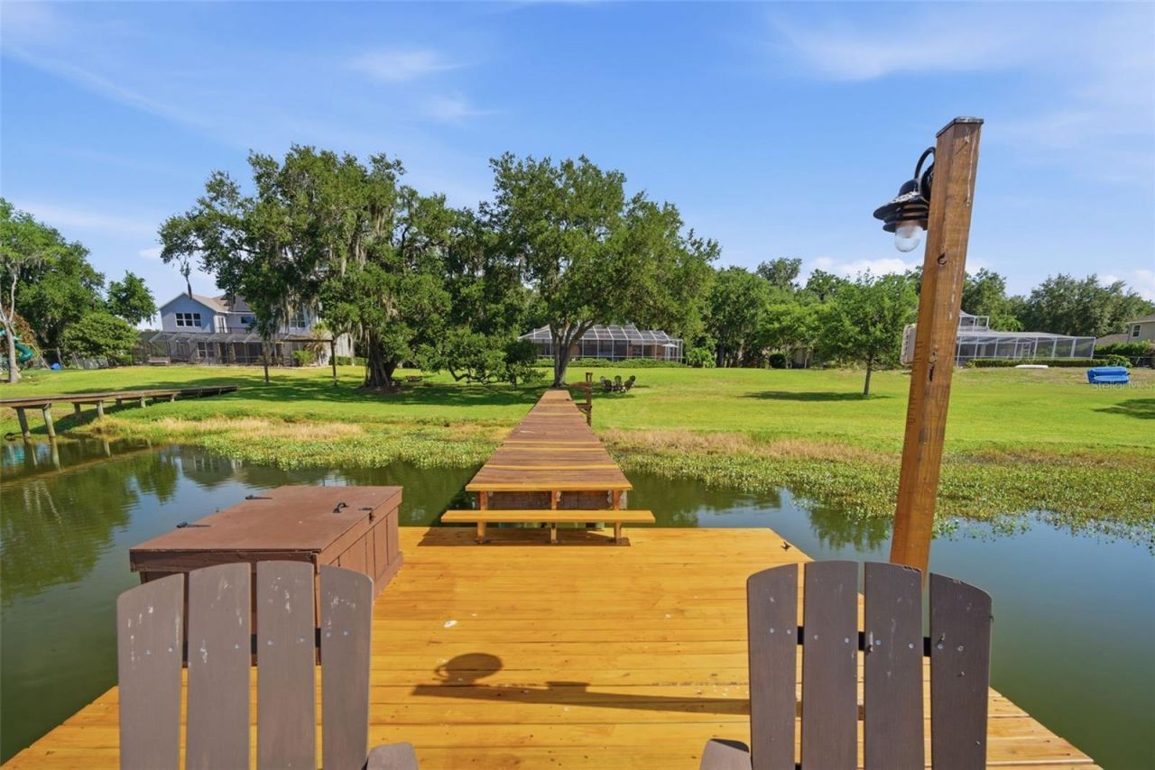 805 Hickory Fork Drive, Seffner, FL 33584 Photo