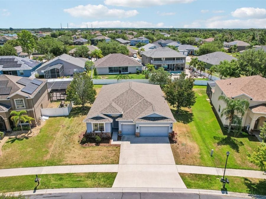 Property Image 38