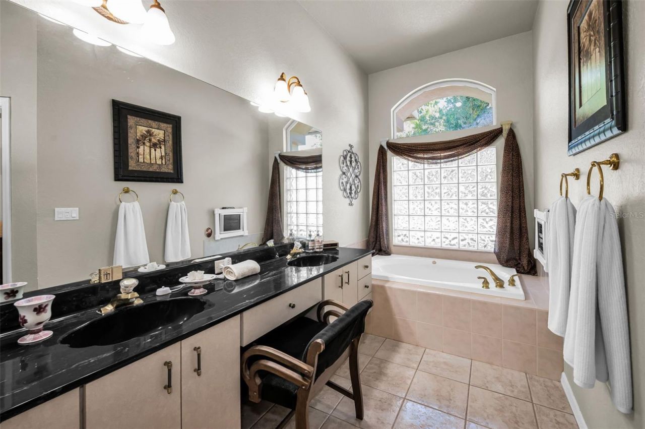 1802 Oak Ridge Road , Safety Harbor, FL 34695 Photo