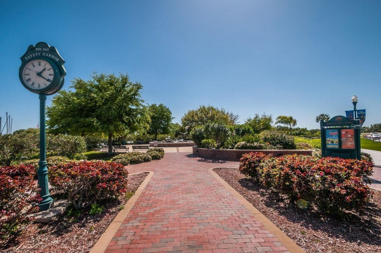 1802 Oak Ridge Road , Safety Harbor, FL 34695 Photo