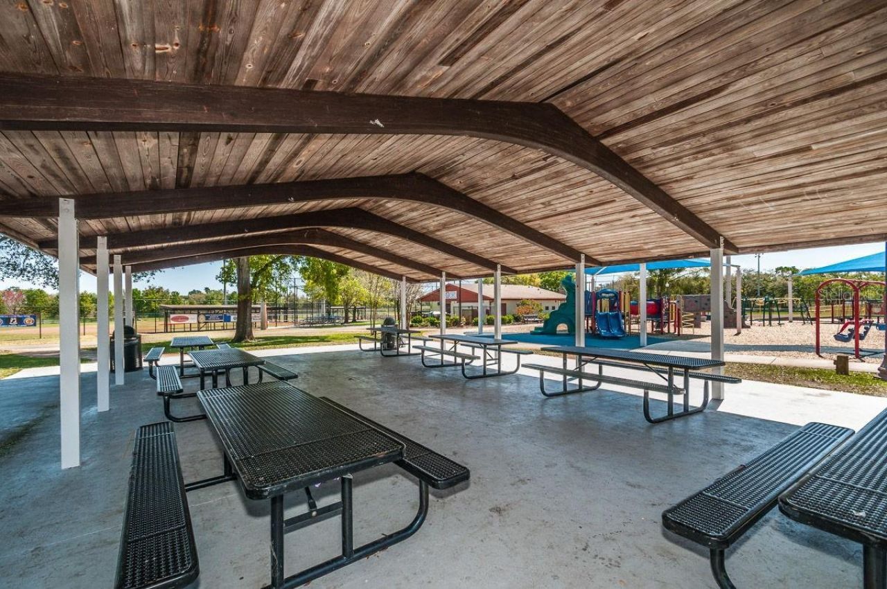 1802 Oak Ridge Road , Safety Harbor, FL 34695 Photo