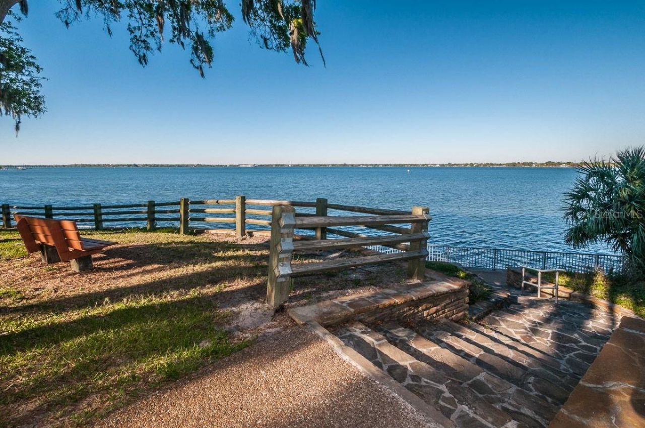 1802 Oak Ridge Road , Safety Harbor, FL 34695 Photo