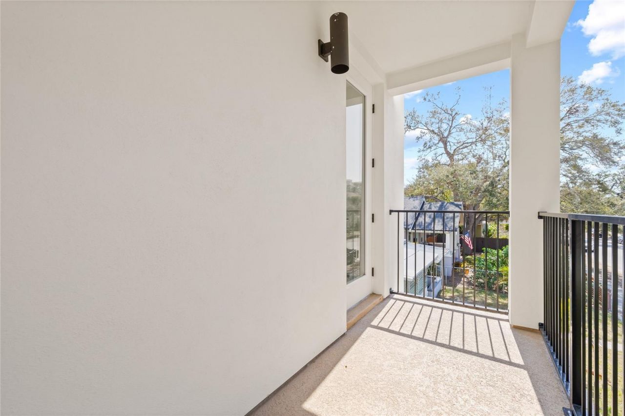 301 15th Street N, Saint Petersburg, FL 33705 Photo